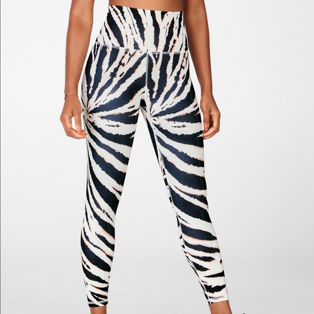 Fabletics Staycation Vibes Leggings